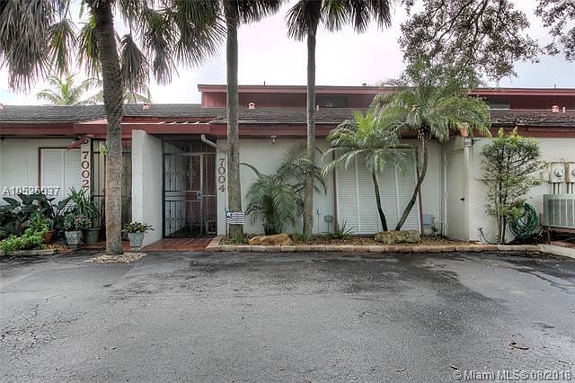 1st image of 7004 Loch Isle Dr N