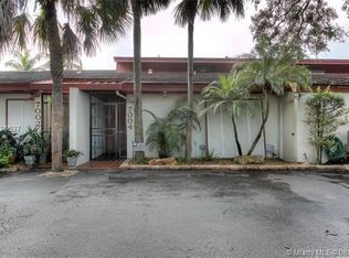 7004 Loch Isle Dr N, Miami Lakes, FL 33014