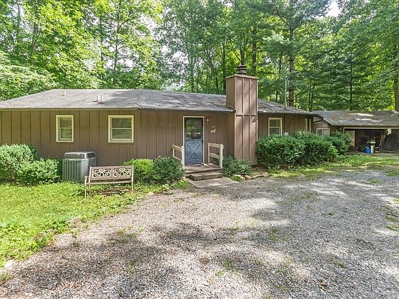 2nd image of 188 Woodfern Dr