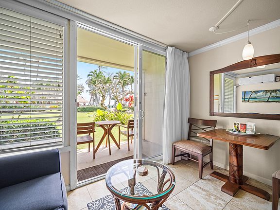 2nd image of 440 Aleka Pl #142