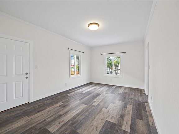 5th image of 8850 Dowling St