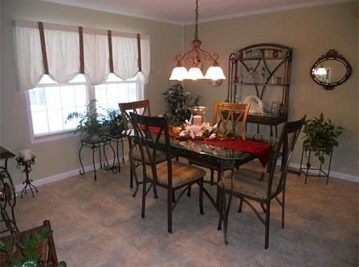 4th image of 109 Snowgoose Ln