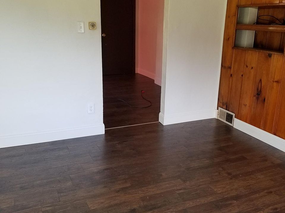 2nd image of 14 Peterson St
