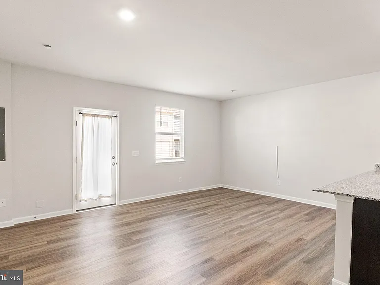 138 Willett Hollow St — Photo 13