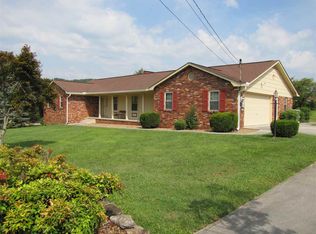 1622 Cardinal Dr, Morristown, TN 37814