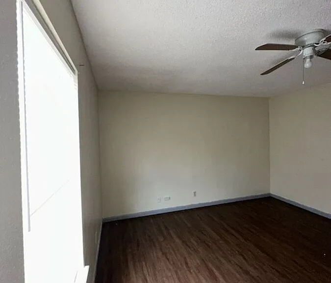 1501 Sam Houston Dr — Photo 63