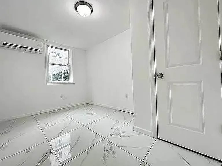 2832 W 15th St #1B — Photo 5