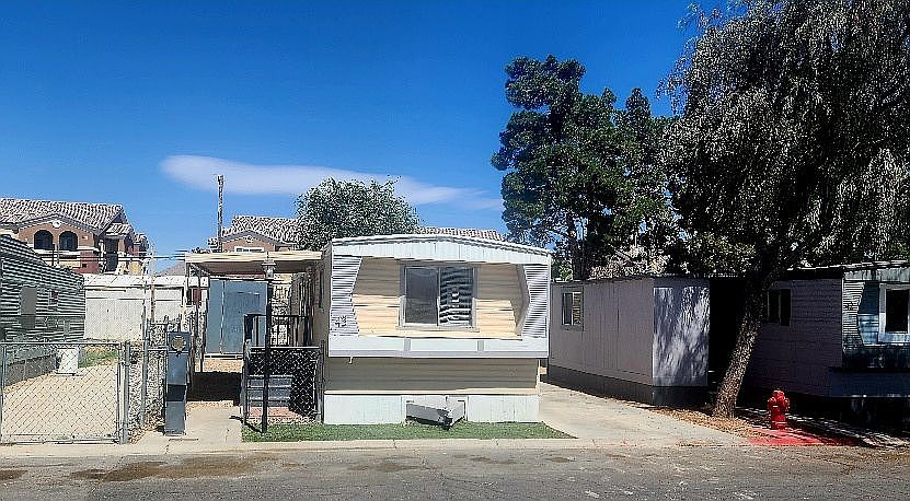 1st image of 4976 Stanley Ave Trlr 43