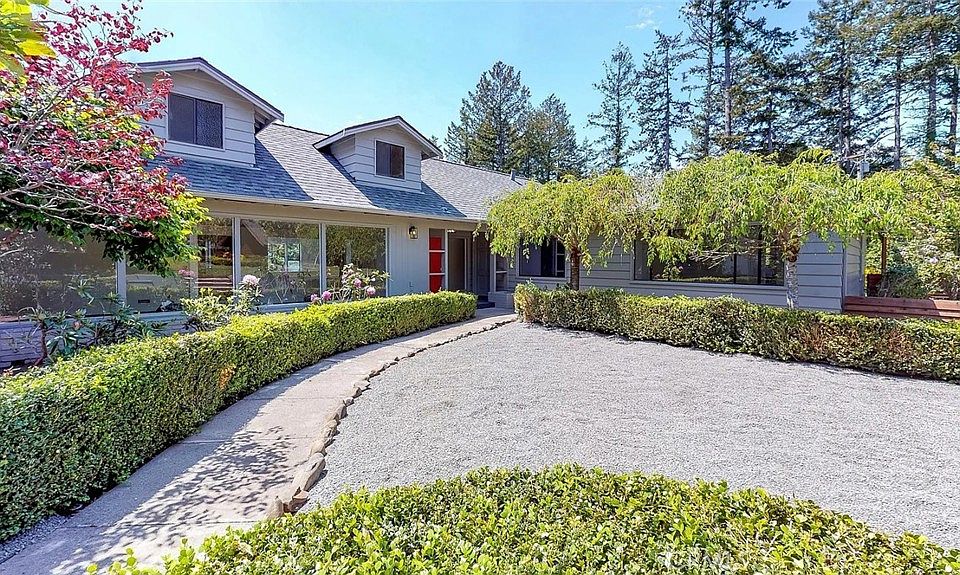 1st image of 2551 Hillside Dr