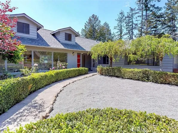 2551 Hillside Dr, Fortuna, CA 95540