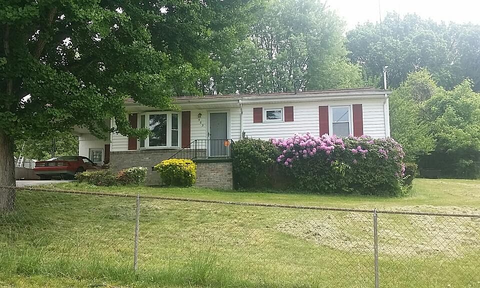 1st image of 503 Chapman St