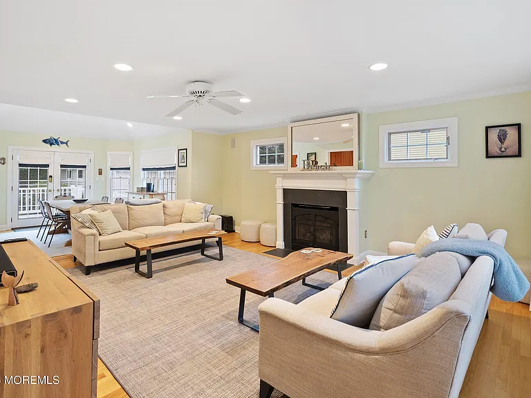 2163 Village Rd — Photo 6