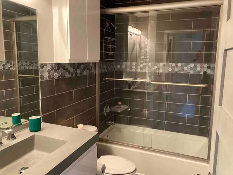 4565 Camden Ln — Photo 8