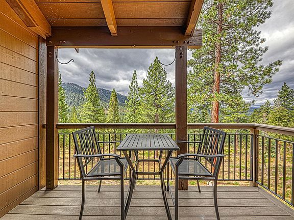 3rd image of 6078 Rocky Point Cir