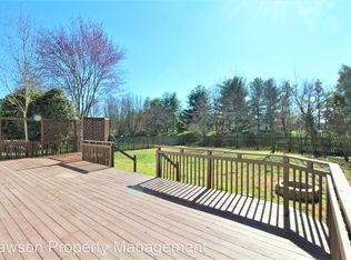 10304 Friarsgate Rd, Huntersville, NC 28078