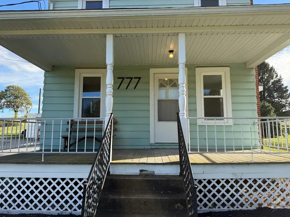 777 Schappell Rd, Hamburg, PA 19526