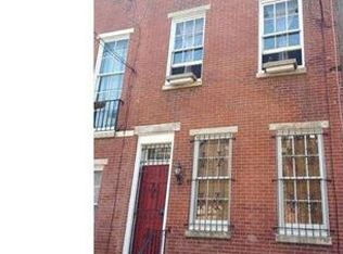 330 Queen St, Philadelphia, PA 19147