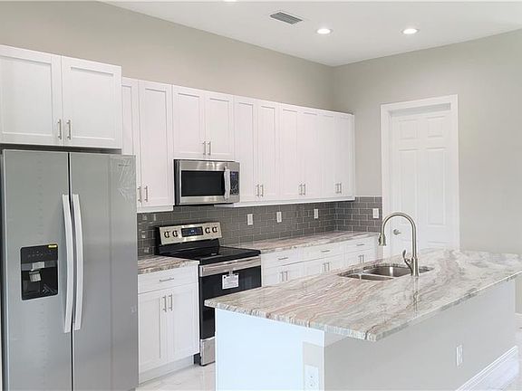 5th image of 4626 Flora Ave N