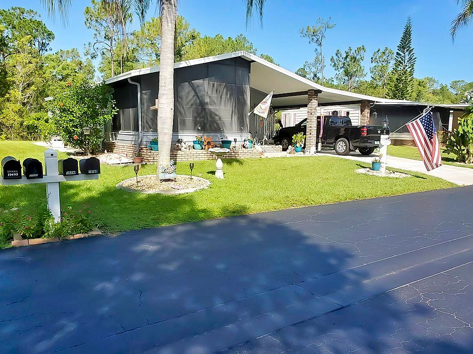 1st image of 19499 Charleston Cir #3