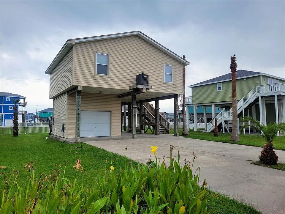 1st image of 22825 Camino St