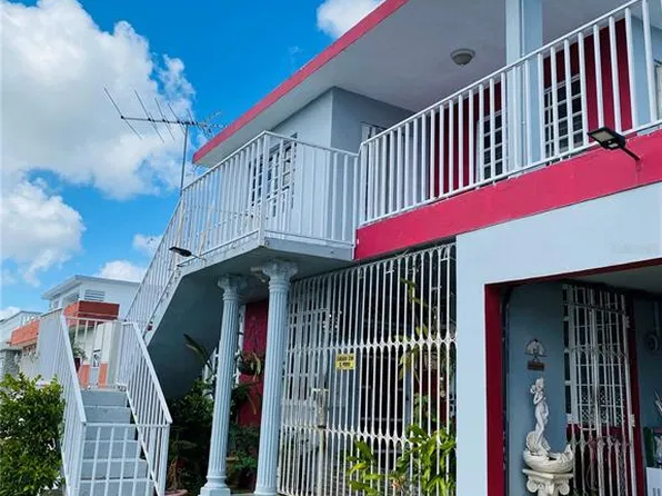 (undisclosed Address), CAROLINA, PR 00987