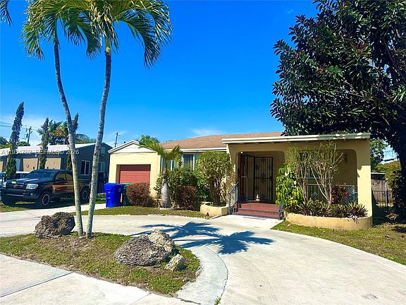 2nd image of 4361 SW 3rd St