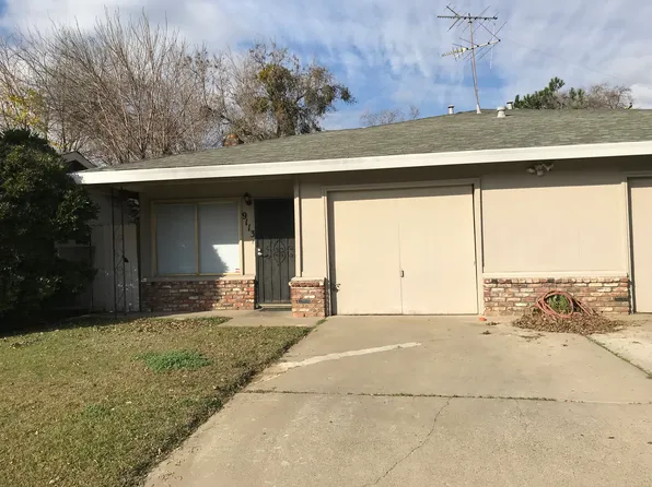 9113 Tuolumne Dr, Sacramento, CA 95826
