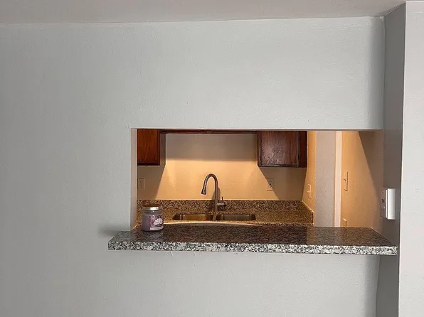 8517 Hearth Dr APT 4, Houston, TX 77054