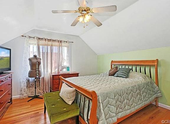 5th image of 12912 Woodridge Ave