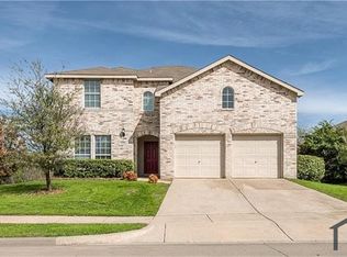 1411 Cardinal Way, Aubrey, TX 76227