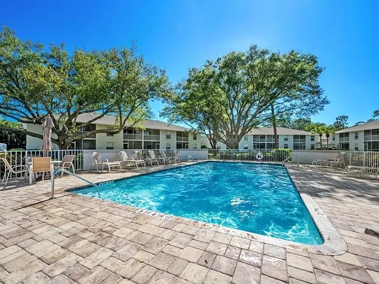 1357 Churchill Cir #G-202 — Photo 29