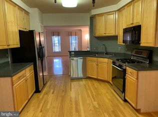 1591 Leeds Castle Dr APT 101, Vienna, VA 22182