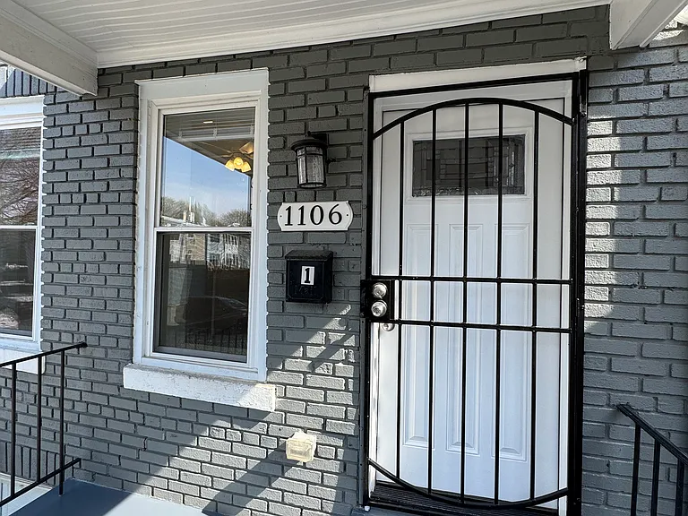1106 Owen Pl NE #A — Photo 1