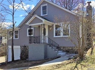 51 Hanson St, Lake Peekskill, NY 10537