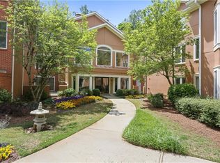 5300 Brooke Ridge Dr, Atlanta, GA 30338
