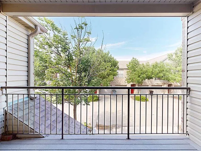 Stone Creek Villas — Photo 82