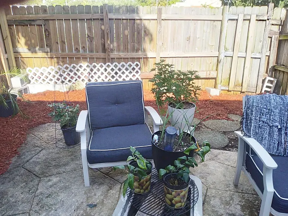 3609 Townhouse Ct