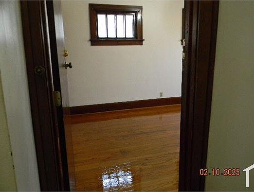 5th image of 2111 Slauson Ave