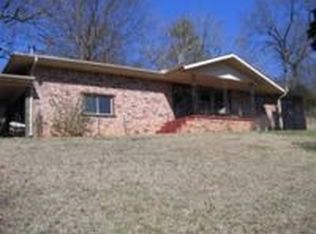 230 S Walker Rd, Fayetteville, AR 72701