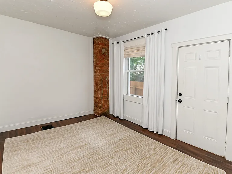 3304 Brotherton Rd — Photo 17