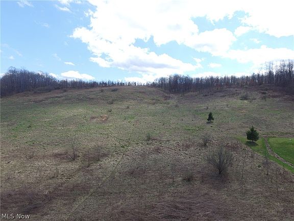 4th image of Neimans Ave SE
