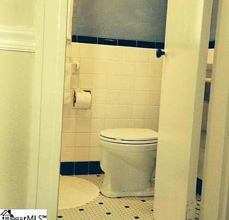 2nd image of 601 Cleveland St Unit 4A