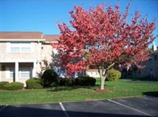 40C Washington Park Dr APT 10, Andover, MA 01810