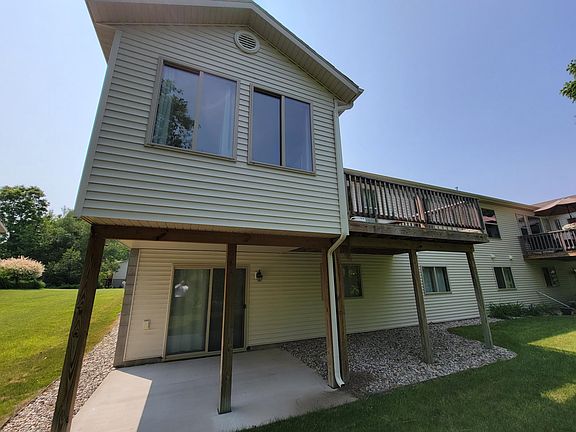 3rd image of 5646 Sandalwood Ct #3