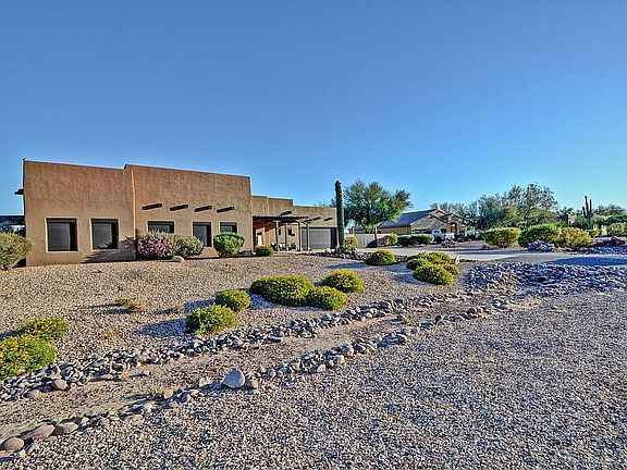 3rd image of 19521 W Meadowbrook Ave