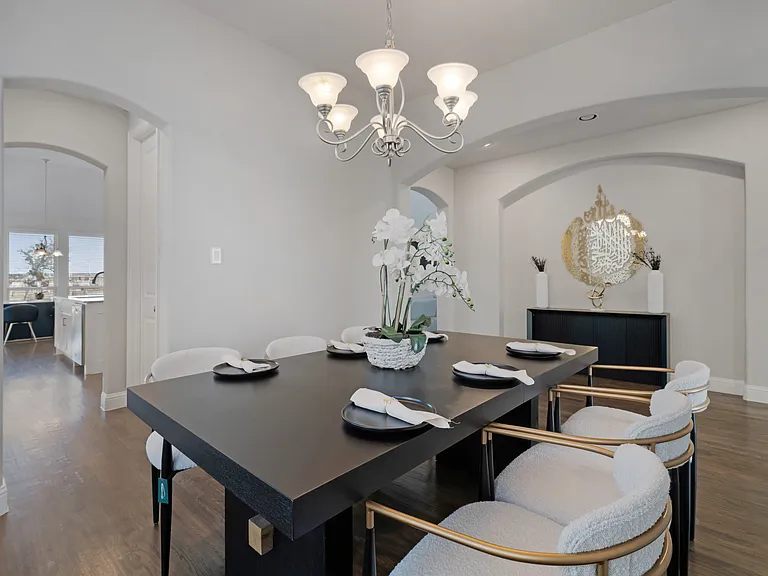 12615 Burnt Prairie Ln — Photo 4