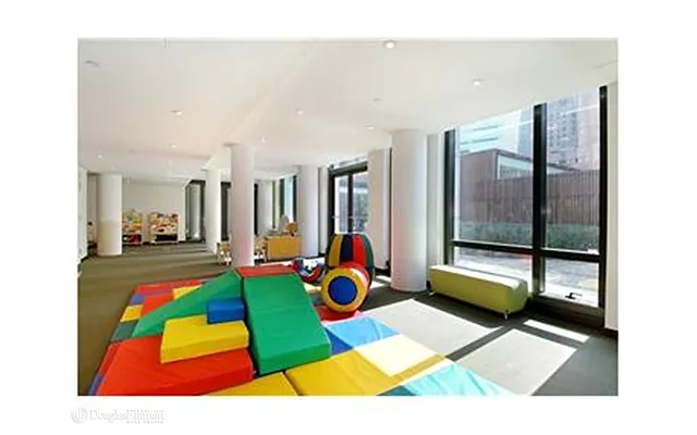 Rented by Douglas Elliman | media 10