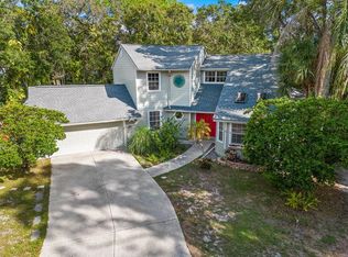 835 Hampton Wood Ct, Sarasota, FL 34232