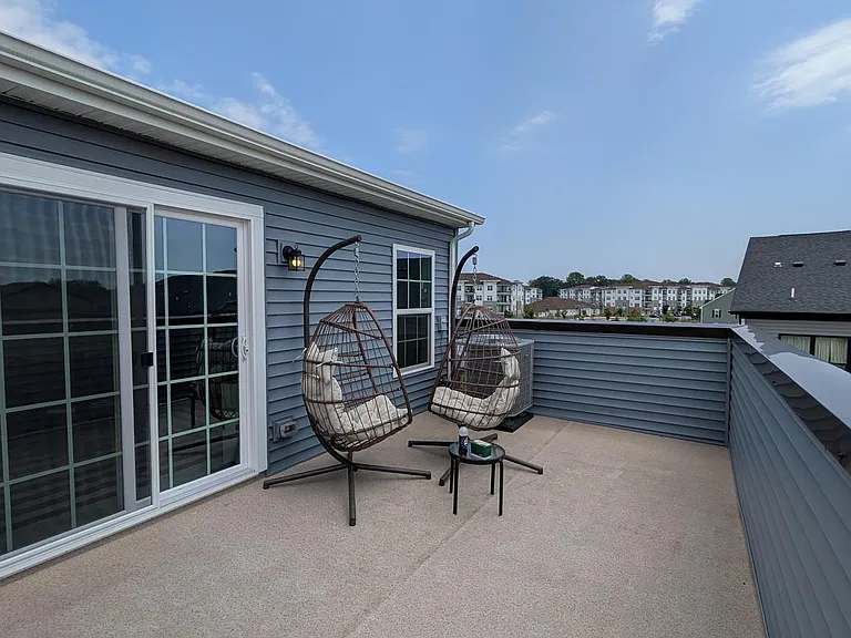 16141 Meadow Glenn Dr — Photo 20