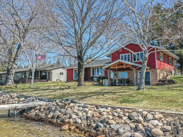 9380 S Park Dr NE, Carlos, MN 56319